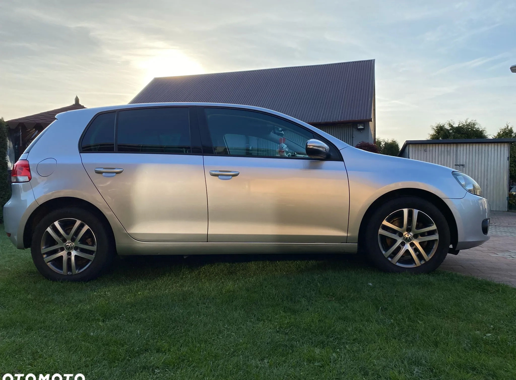 Volkswagen Golf cena 23000 przebieg: 186800, rok produkcji 2010 z Będzin małe 106